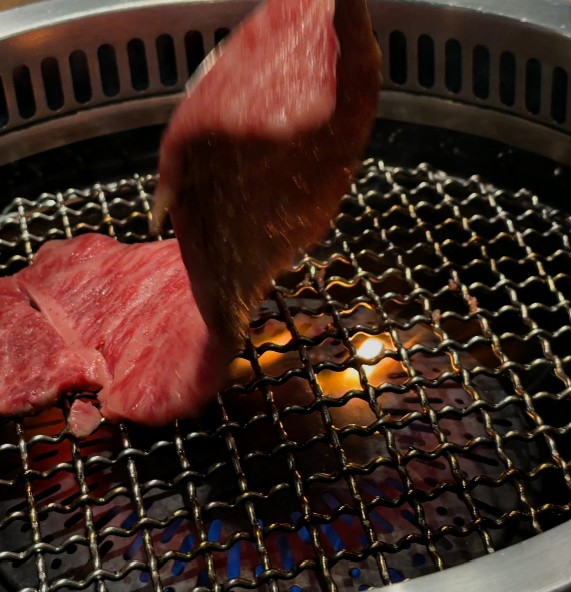 焼く直前の和牛